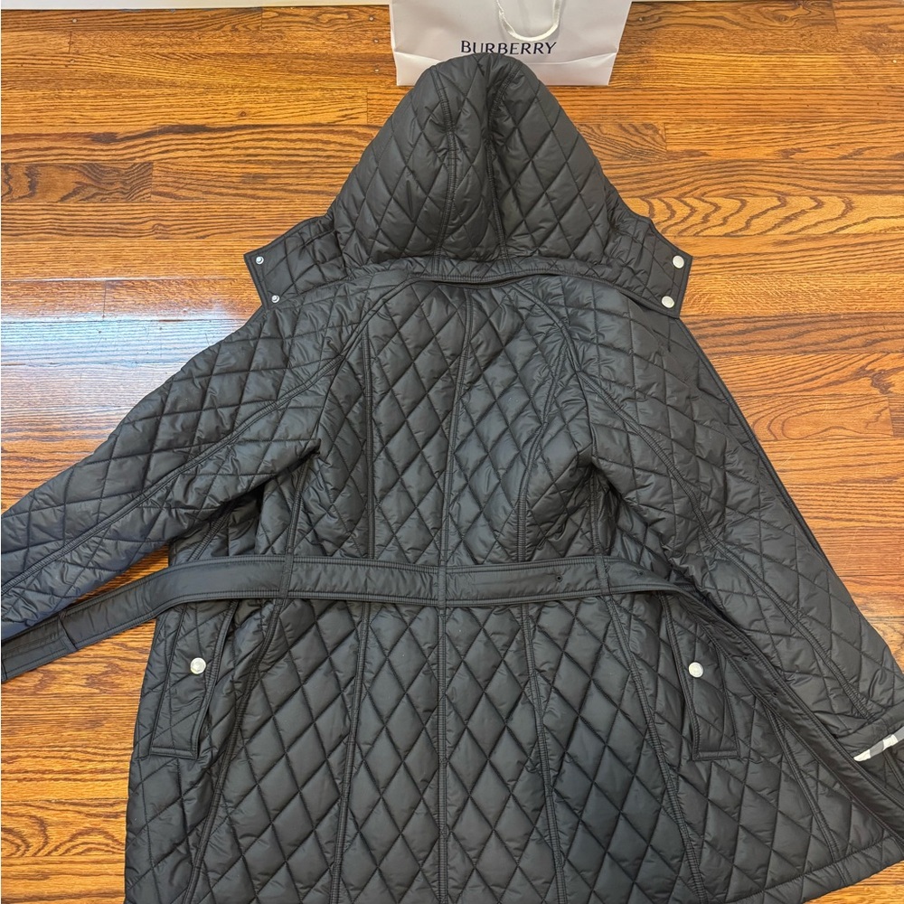 Burberry Tan and Red Check Pattern Jacket - Picture 5 of 5
